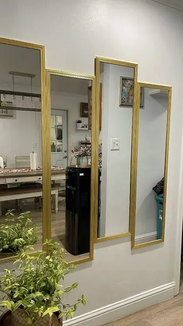 Ayna panelleri, ayna galerisi duvarı veya büyük aynaya alternatif olabilir, eski parçaları değerlendirerek kendiniz yapabilirsiniz.